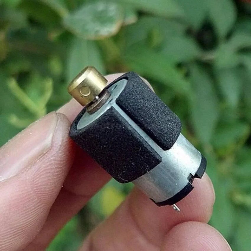 12_20_MM_Miniature_DC_3V_6V_Vibration_1220_Motor_With_Copper_Vibrator_For_Cosmetic_Massager_2.jpg 3V-6V DC 12x20mm 1220 Miniature Vibration Motor Micro Vibrator