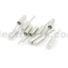 32k.jpg 32.768KHz Crystal Oscillator