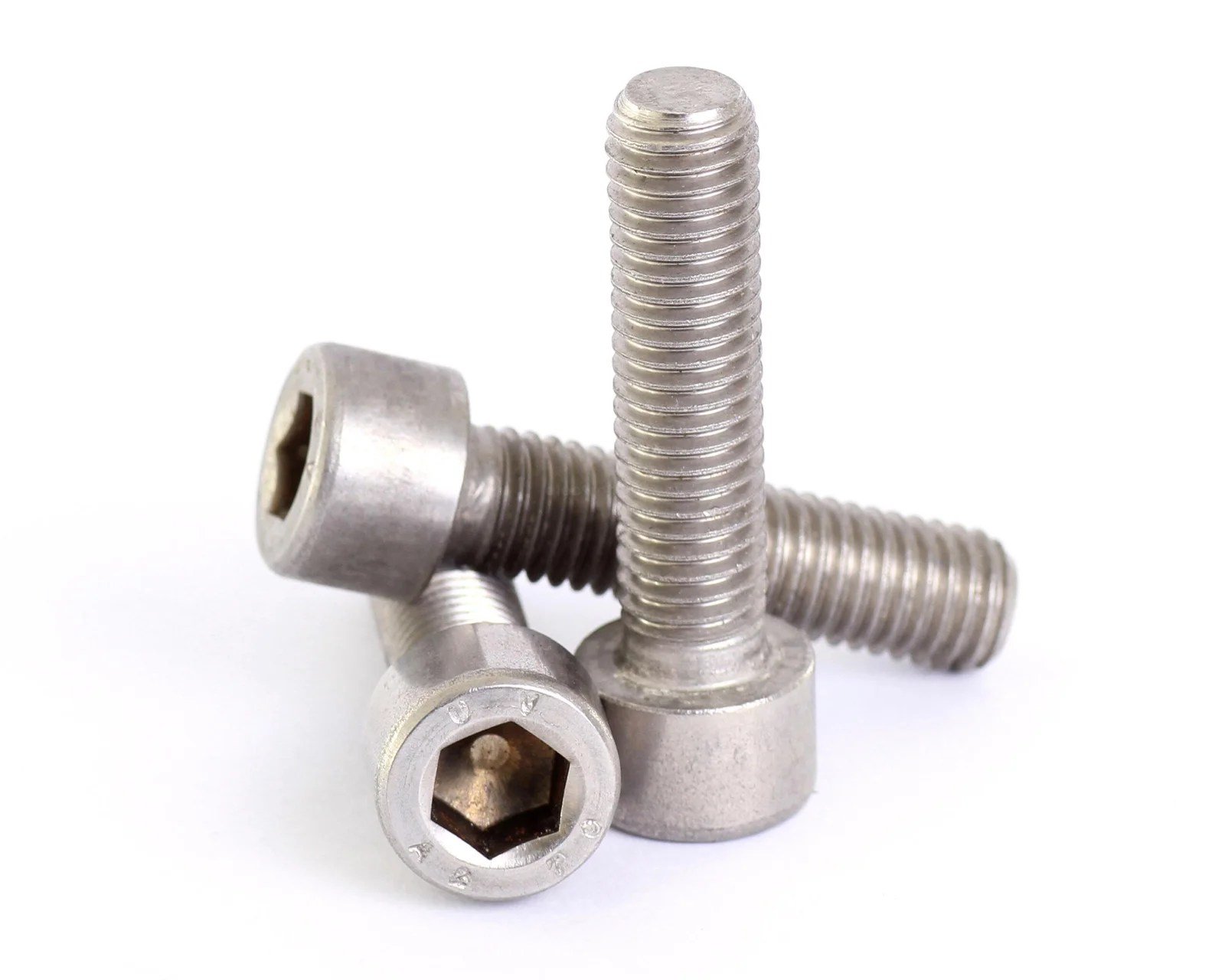 Round-Socket-Allen-Head-screw-for-3d-printer-aluminium-profiles-cnc-machine-in-pakistan-scaled-1.jpg Round Socket Allen Head Screw Bolt