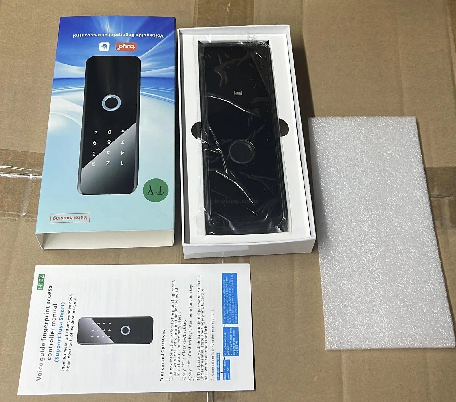 S618-Digital-Smart-Access-control-with-biometric-card-pin-App-remote-controlled-security-locking-systems-in-Pakistan-2.jpg S618-2 Digital Smart Access Control with RFID, Pin, Key and Biometric Verification System for Home Office Security - Image 4