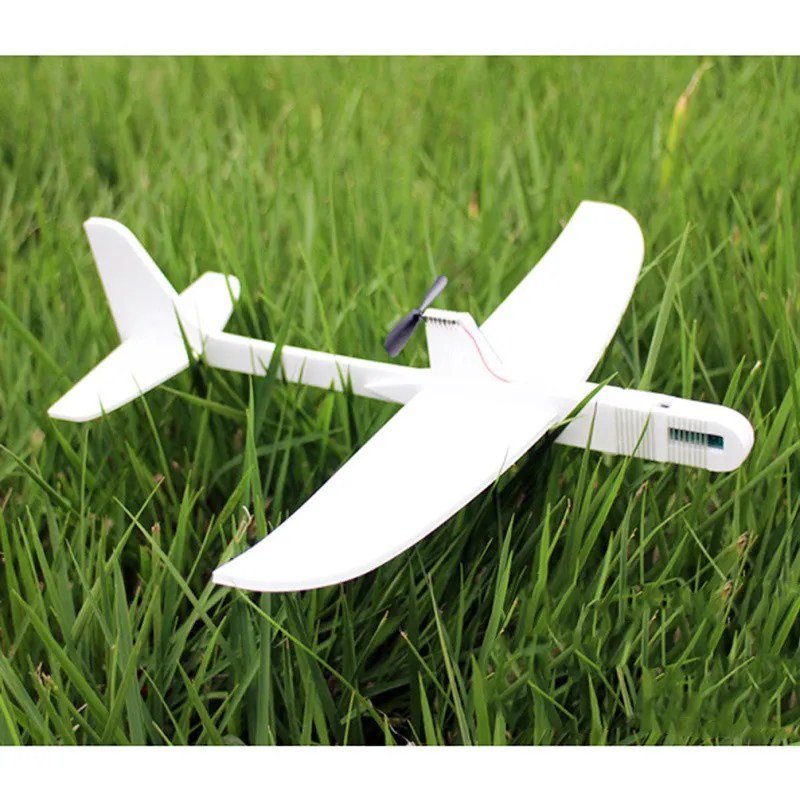 s-l1200-3.jpg Hand Throwing Electric Kids Educational Toy Foam DIY Airplane - Image 3