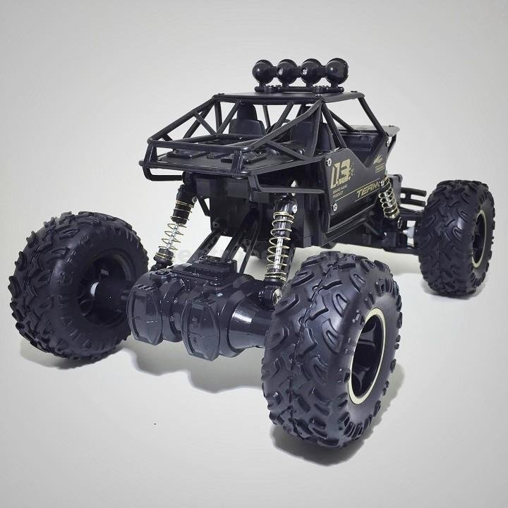 xe-dia-hinh-maxis-03-sieu-ben-bao-hanh-1-thang-1m4G3-oKxbrl_simg_d0daf0_800x1200_max.jpeg Team Maxis 03 2.4G Rechargeable RC Car 4×4 High Speed Off-road Vehicle Buggy Black - Image 6