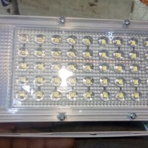 12v50wledlightinpakistan2.jpg