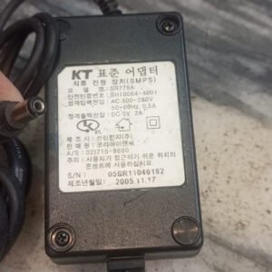 5v 2a power supply with power cable.jpg