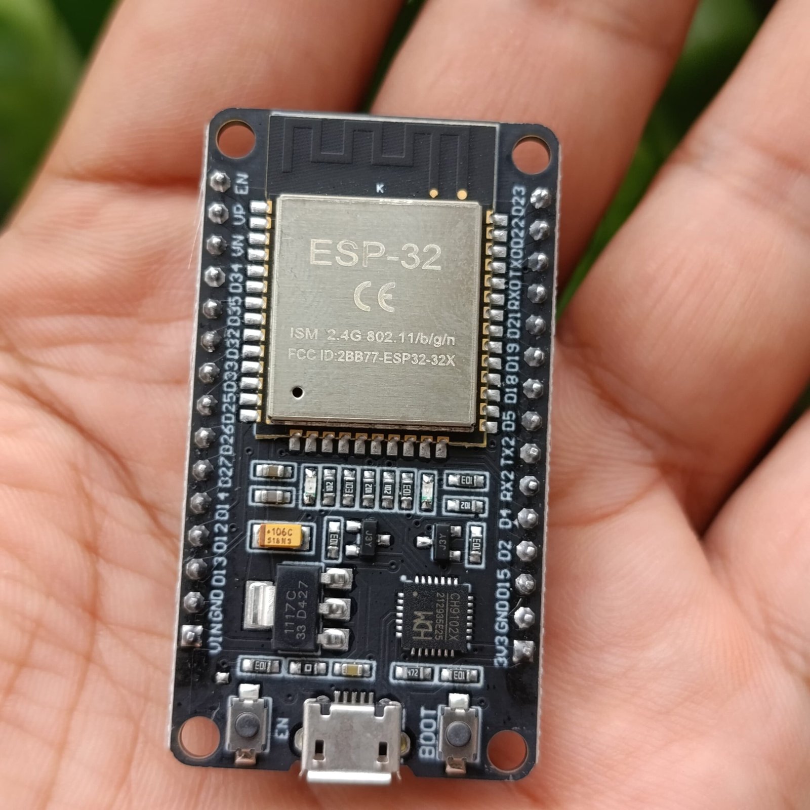 compatiblewroomesp32wifibasedmicrocontrollerdevelopmentboardnodemcuch9102x 3.jpg compatiblewroomesp32wifibasedmicrocontrollerdevelopmentboardnodemcuch9102x 3.jpg
