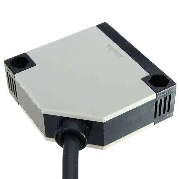 dc 10 24v 3a omron e3jk r4m1 photoelectric sensor 1.jpg dc 10 24v 3a omron e3jk r4m1 photoelectric sensor 1.jpg