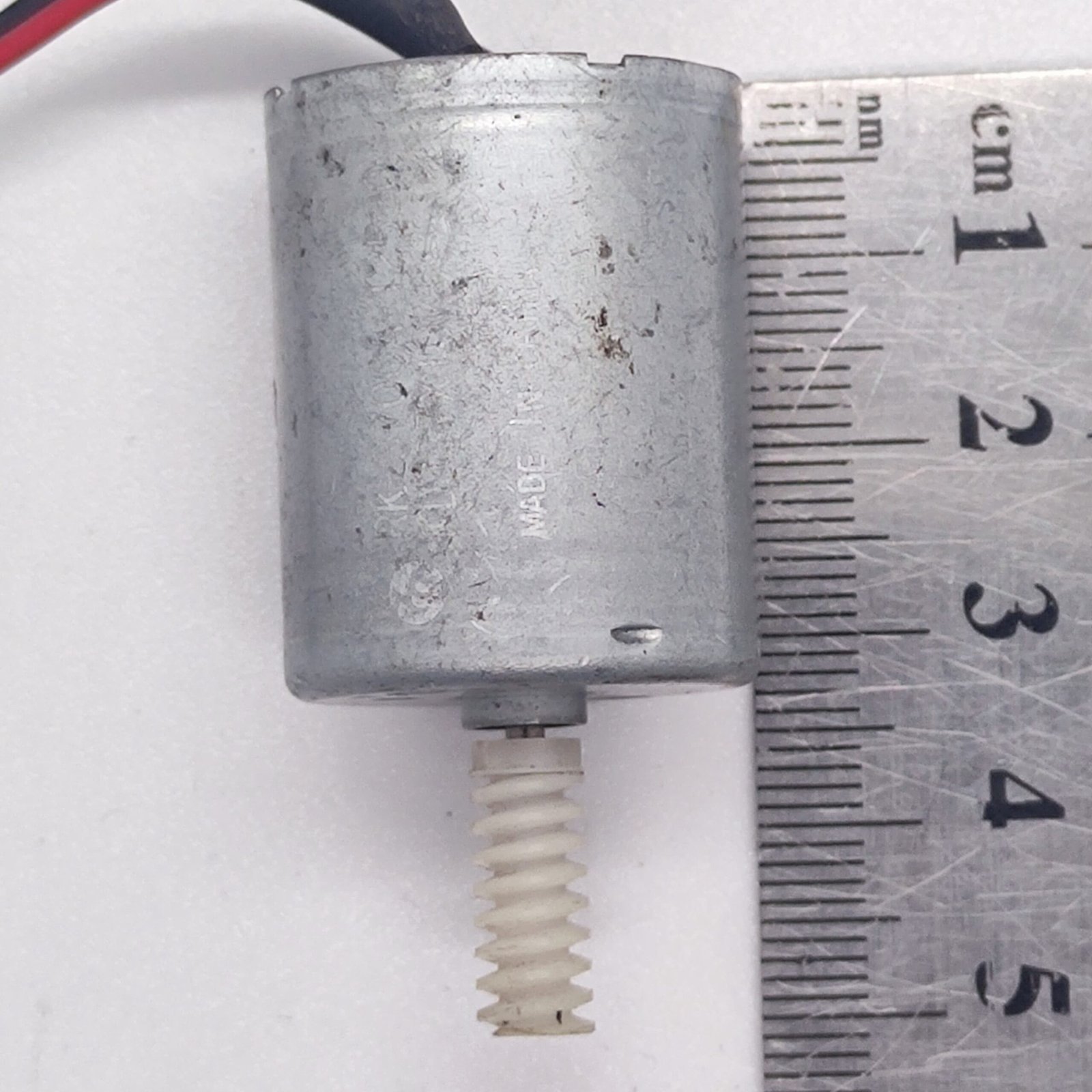 diymini5vdcdcmotor 1.jpg diymini5vdcdcmotor 1.jpg