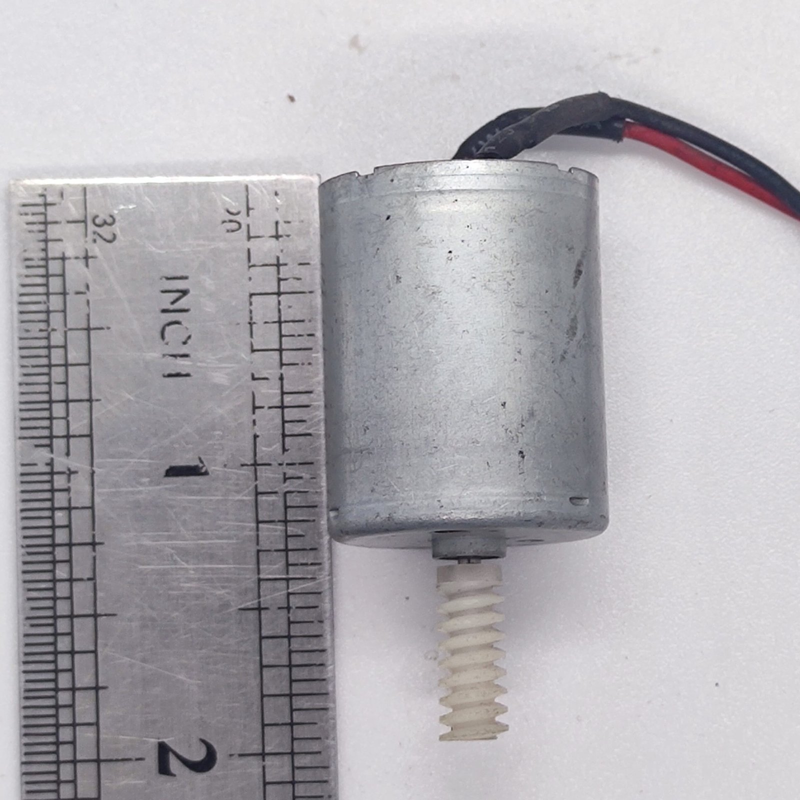 diymini5vdcdcmotor 2.jpg diymini5vdcdcmotor 2.jpg