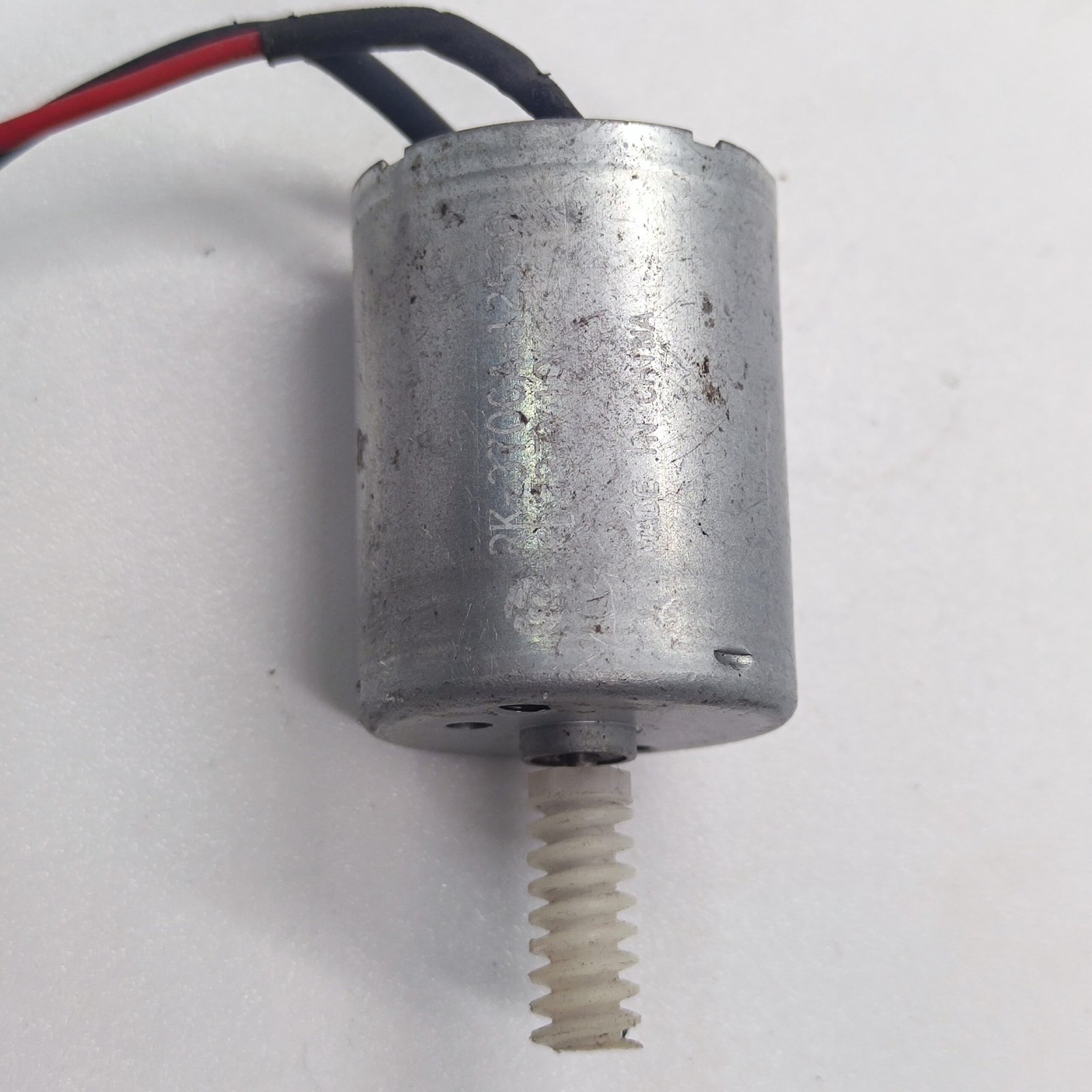 diymini5vdcdcmotor 7.jpg diymini5vdcdcmotor 7.jpg