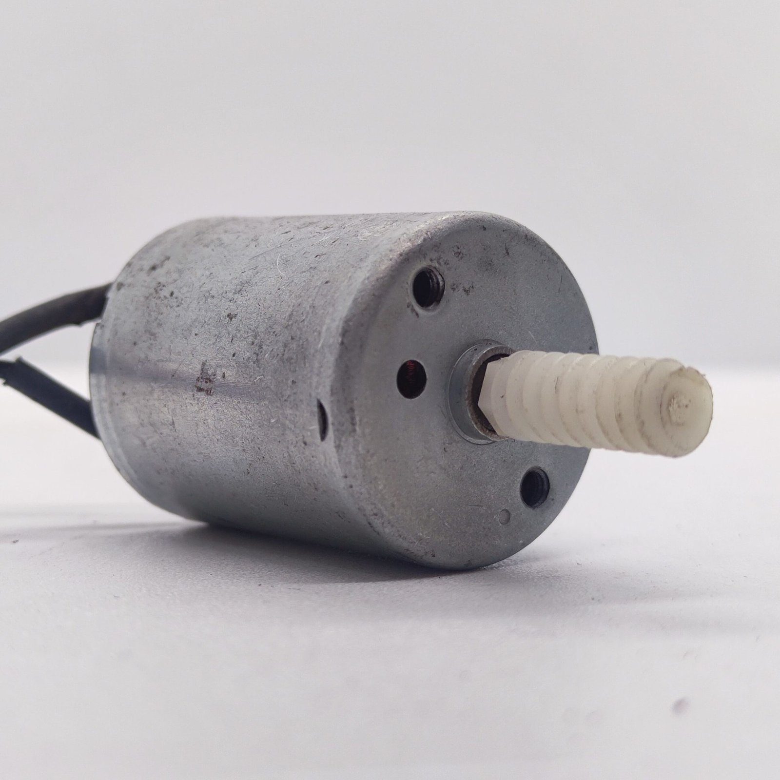 diymini5vdcdcmotor 9.jpg diymini5vdcdcmotor 9.jpg