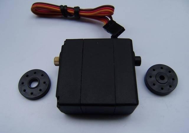 doman rc metal gear dm rs151m 360degree robot servo 15kg digital servo in pakistan 8.jpg doman rc metal gear dm rs151m 360degree robot servo 15kg digital servo in pakistan 8.jpg