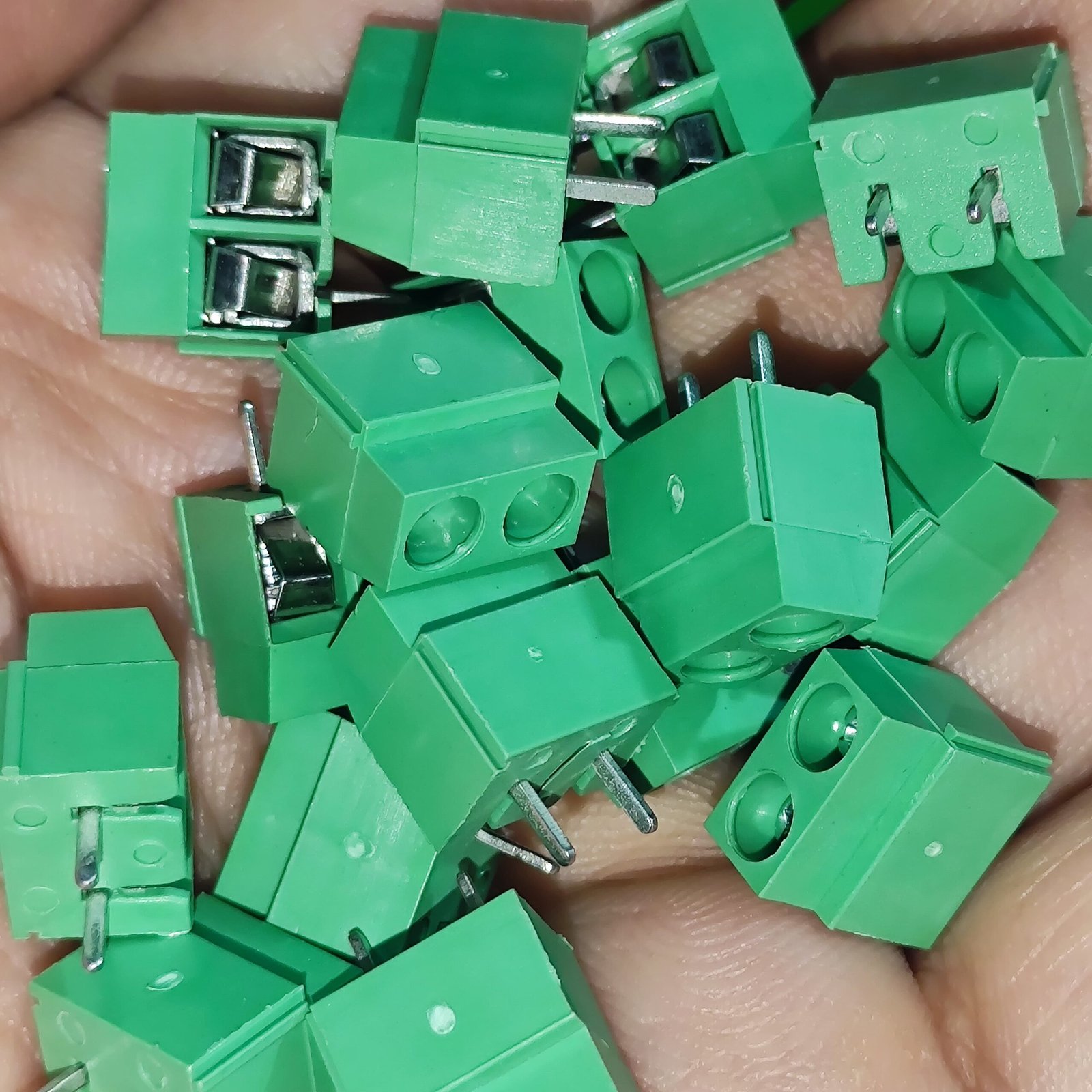 kf3550250v10a5mmpitch2pinscrewterminalconnectortblock1.jpg kf3550250v10a5mmpitch2pinscrewterminalconnectortblock1.jpg