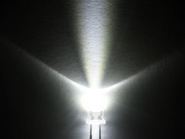 led 3mm white water clear ultra bright.jpg
