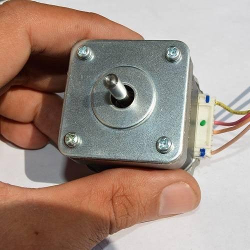 nema17 nema 17 stepper motor for 3d printer and cnc lahore islamabad karachi pakistan cheap price 5.jpg