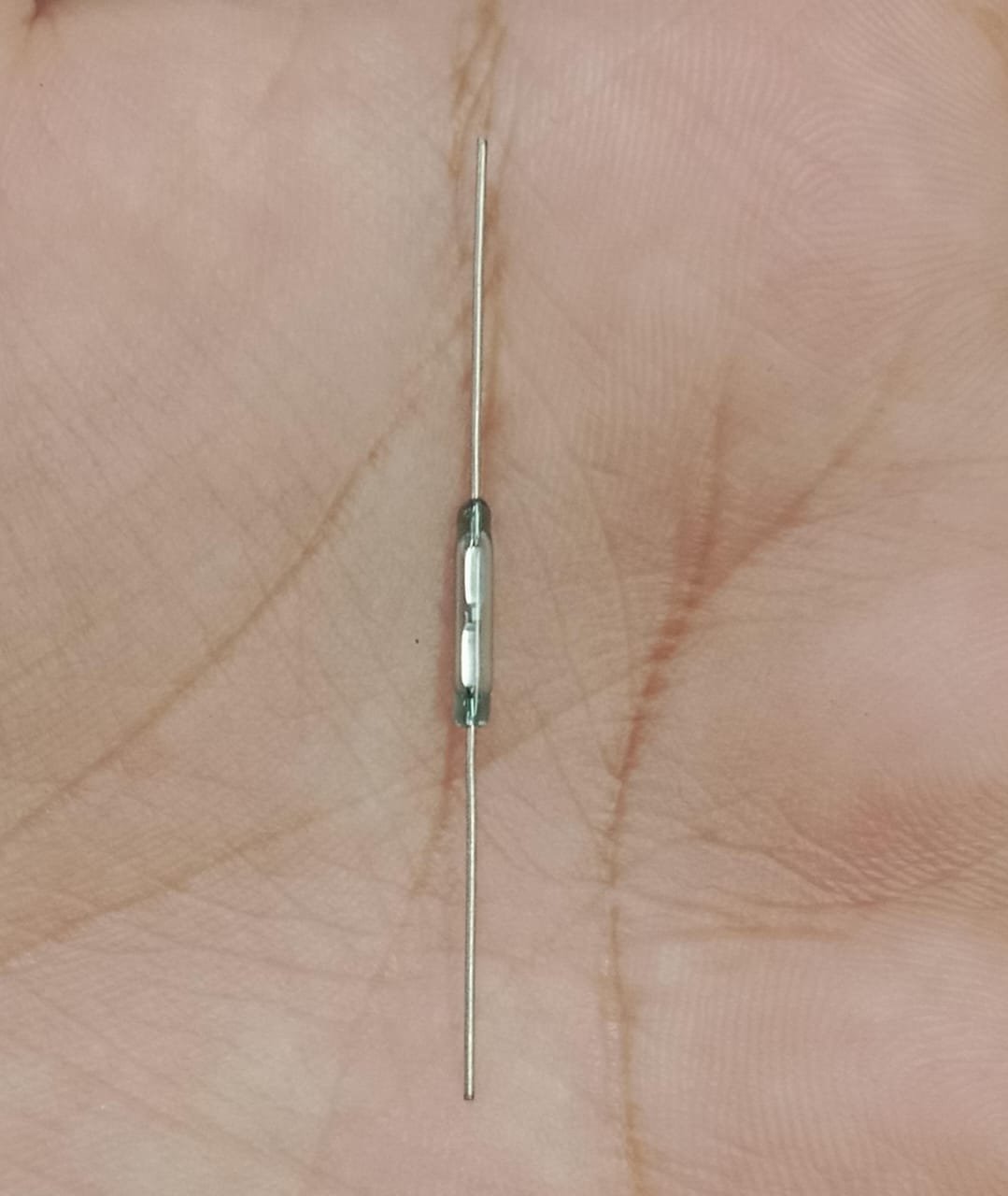 reed switch sensor reed sensor magneto magnet magnetic switch normally close 2.jpg
