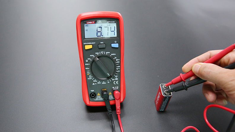 ut133b voltage measurement.jpg ut133b voltage measurement.jpg