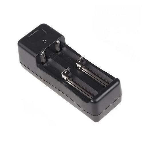 universal dual li ion rechargeable battery cell charger tg 008 in lahore karachi islamabad peshawar quetta mardan multan sibbi hyderabad faisalabad pakistan 2 8903bb3d 8932 42c3 83d1.jpg