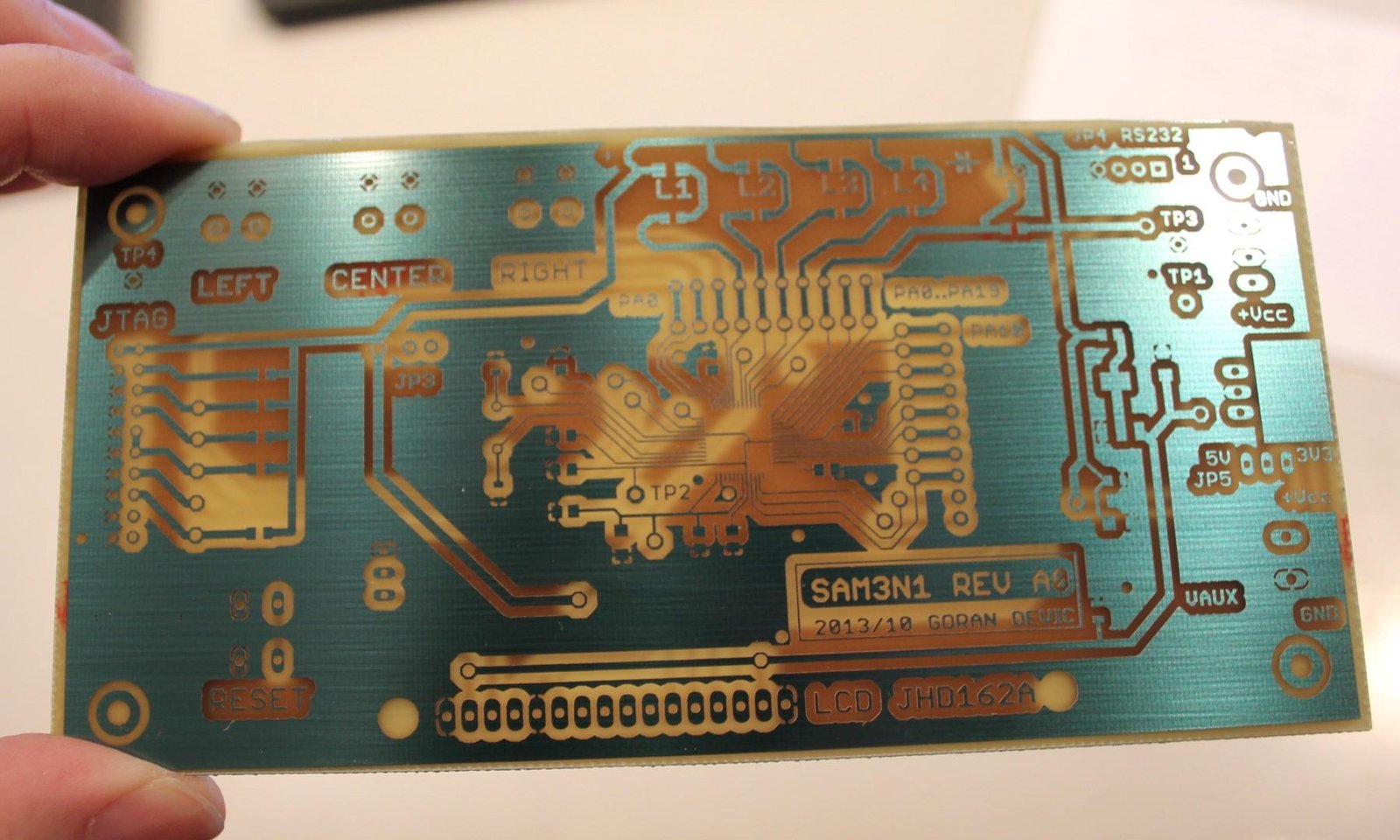 pcb 8 etched.jpg pcb 8 etched.jpg